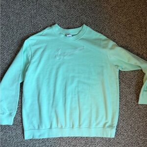 Nike women’s Mint Green Sweater